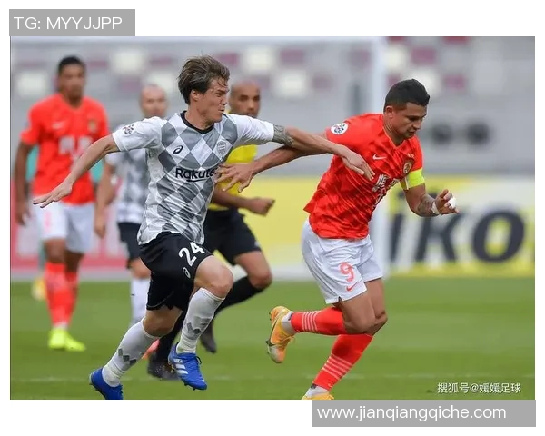 横滨足球队与东京绿茵队对决分析及战术解析